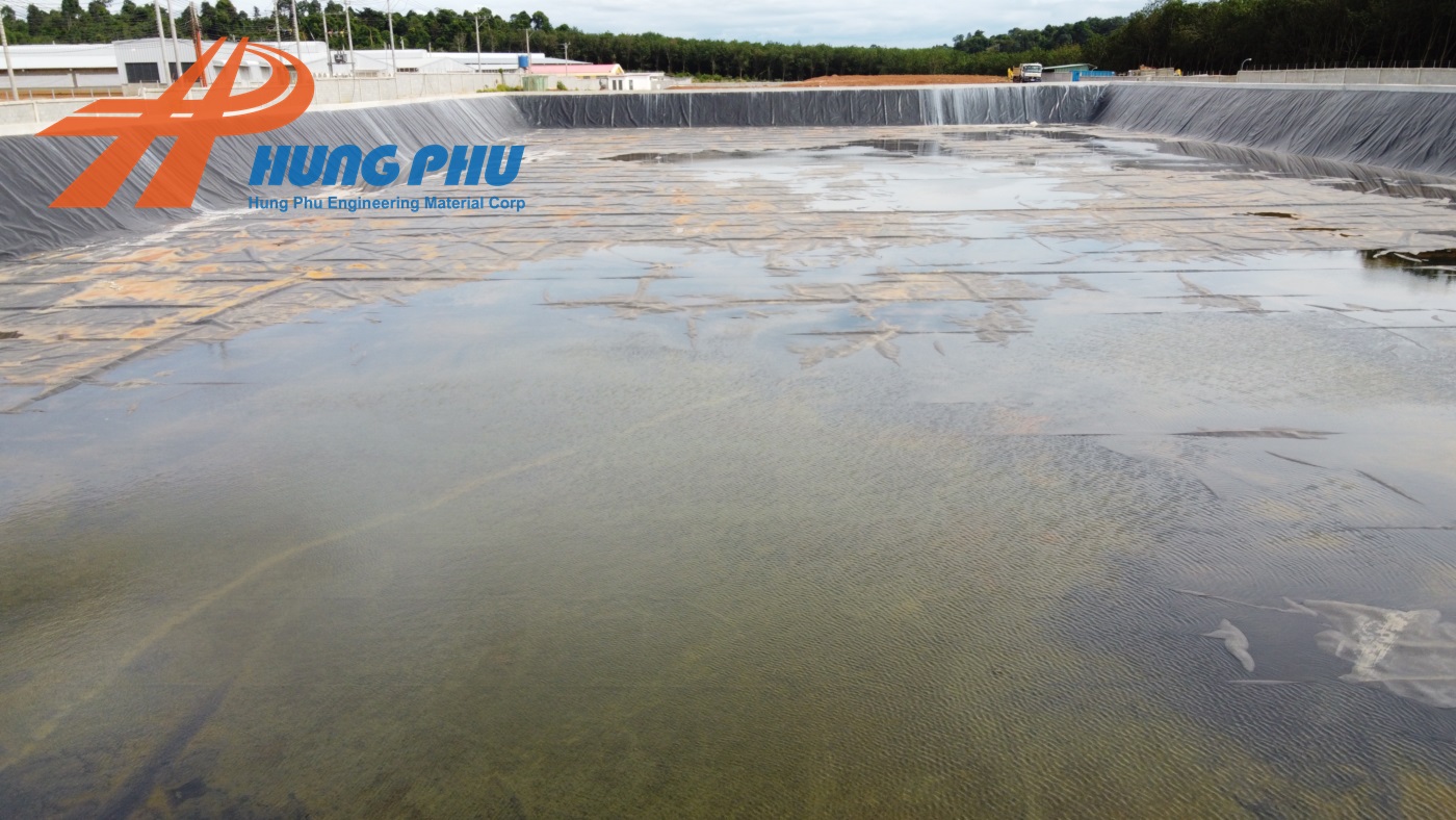 Thi công hàn màng HDPE - Dự án Trại heo thịt 20ha Công ty Chăn nuôi New Hope Bình Phước 91 Thi công hàn màng HDPE - Dự án Trại heo thịt 20ha Công ty Chăn nuôi New Hope Bình Phước