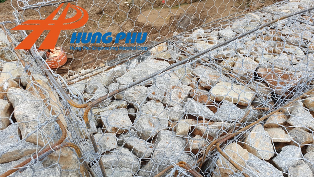 Thiết kế tường chắn trọng lực phổ biến với rọ đá hộc 61 xây dựng tường chắn trọng lực