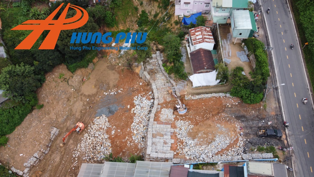 xây dựng tường chắn trọng lực