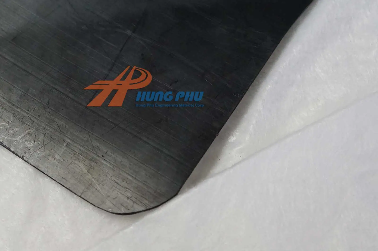 Màng HDPE 2mm - Tính năng, ứng dụng và phương pháp thi công