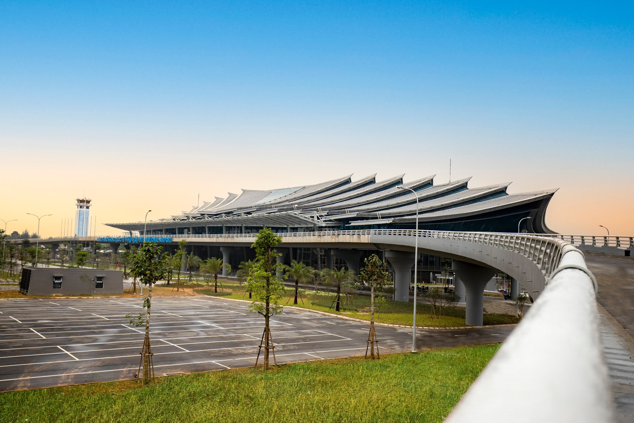 Tìm hiểu về công trình kiến trúc hiện đại và những yếu tố cần có 1 Tìm hiểu về công trình kiến trúc hiện đại và những yếu tố cần có