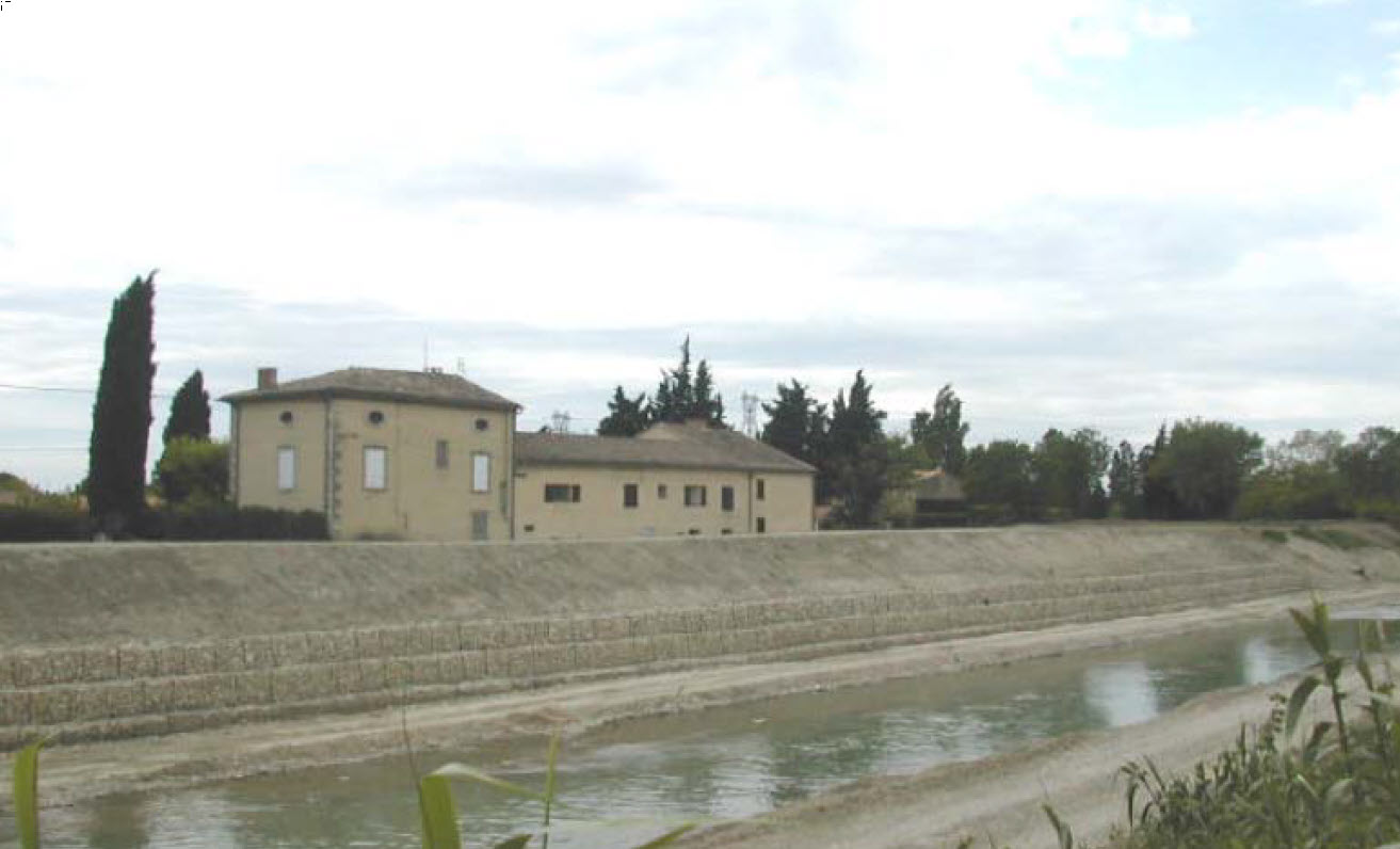 Giải Pháp Bảo Vệ Bờ Sông Lez tại Bollène nước Pháp: Một Phân Tích Kỹ Thuật