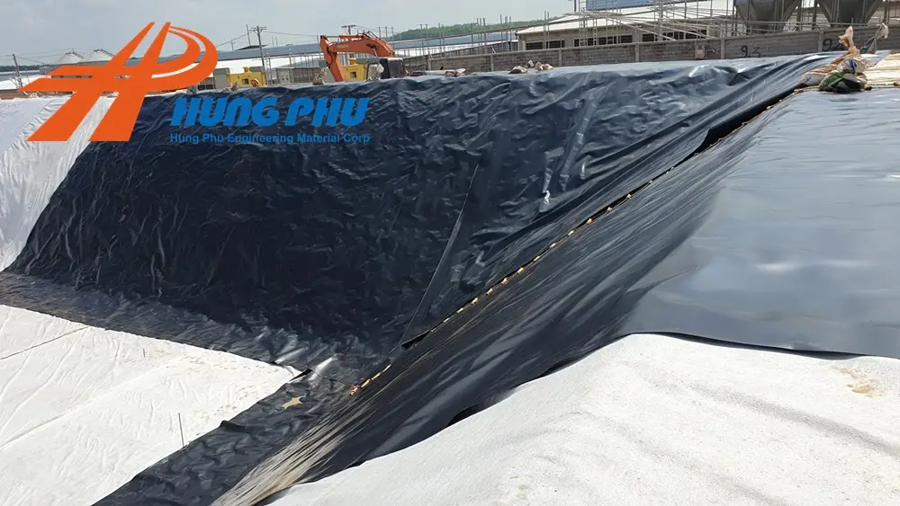 Bạt HDPE khổ 8m - Nhanh chóng trong lắp đặt nhưng khó khăn trong vận chuyển 12 Bạt HDPE khổ 8m - Nhanh chóng trong lắp đặt nhưng khó khăn trong vận chuyển