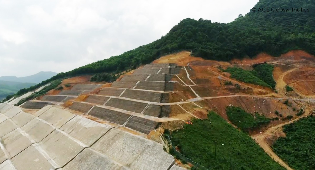 Sạt lở đất là gì ? Những hậu quả của nó mang lại cho con người như thế nào ?