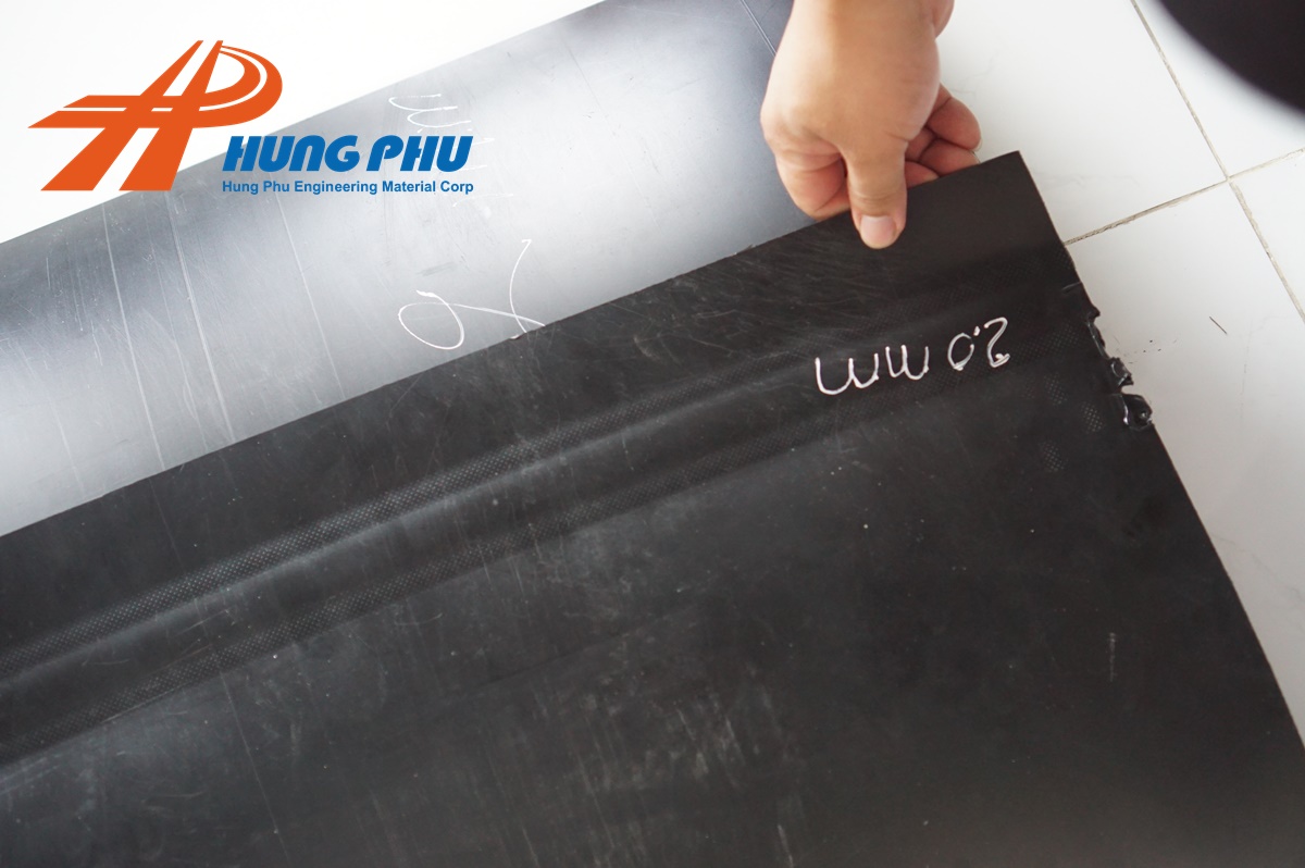 Giá Bạt HDPE cùng dịch vụ lắp đặt và cho thuê máy hàn bạt HDPE từ Hưng Phú 41 Giá Bạt HDPE cùng dịch vụ lắp đặt và cho thuê máy hàn bạt HDPE từ Hưng Phú