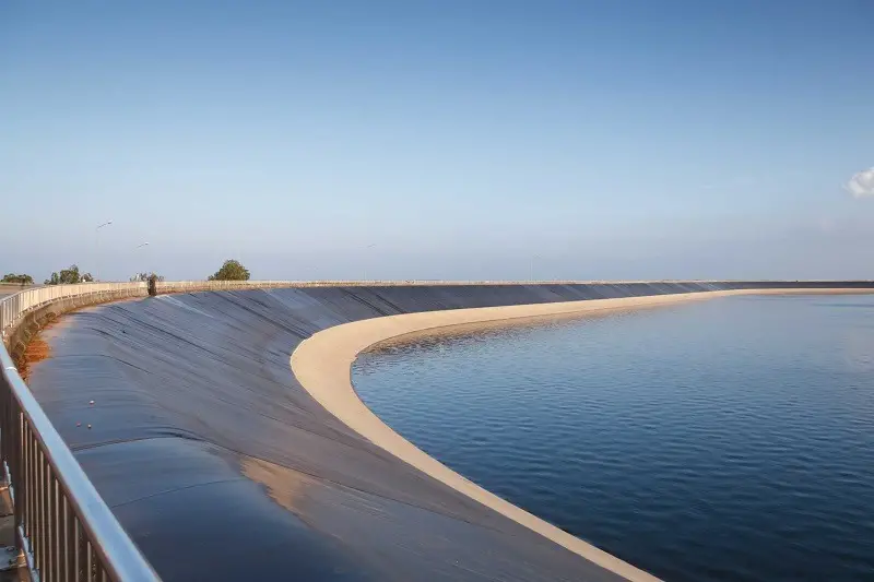 Màng chống thấm HDPE GSE HDH - Giải pháp tối ưu cho công trình chống thấm trong điều kiện khắc nghiệt