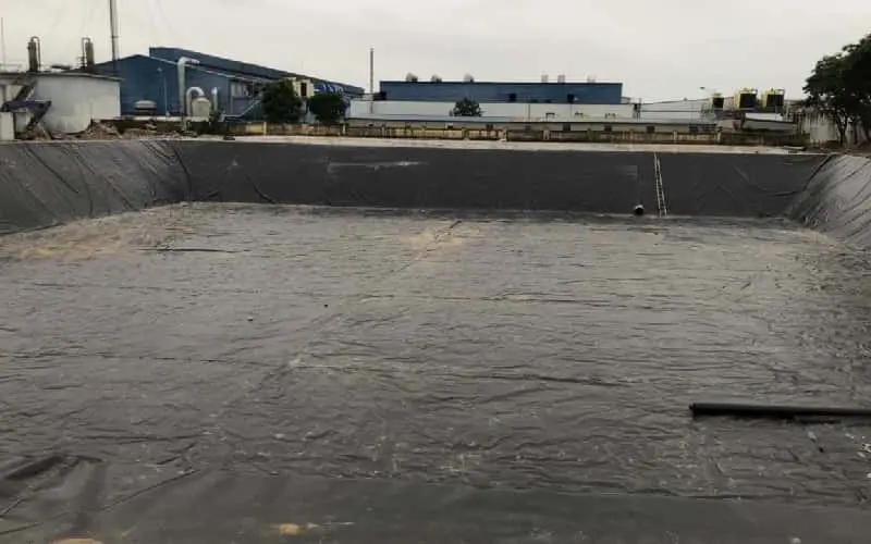 Màng Chống Thấm HDPE - Giải Pháp Vàng Bảo Vệ Công Trình 11 Màng Chống Thấm HDPE - Giải Pháp Vàng Bảo Vệ Công Trình