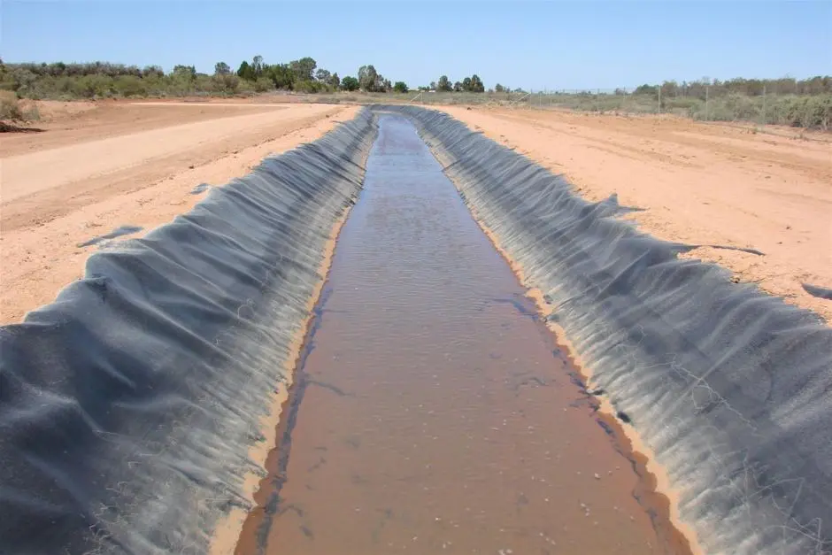 Màng Chống Thấm HDPE cho Công Trình Thủy Nông - Giải Pháp Hiện Đại Cho Ngành Nông Nghiệp