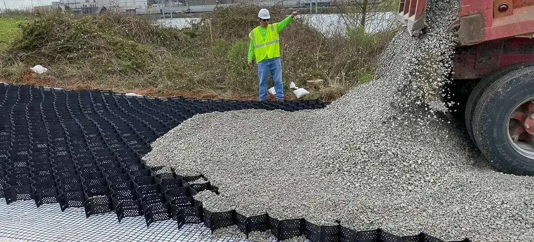 Tính toán lực ma sát - Chìa khóa vàng cho nền đất yếu vững chắc