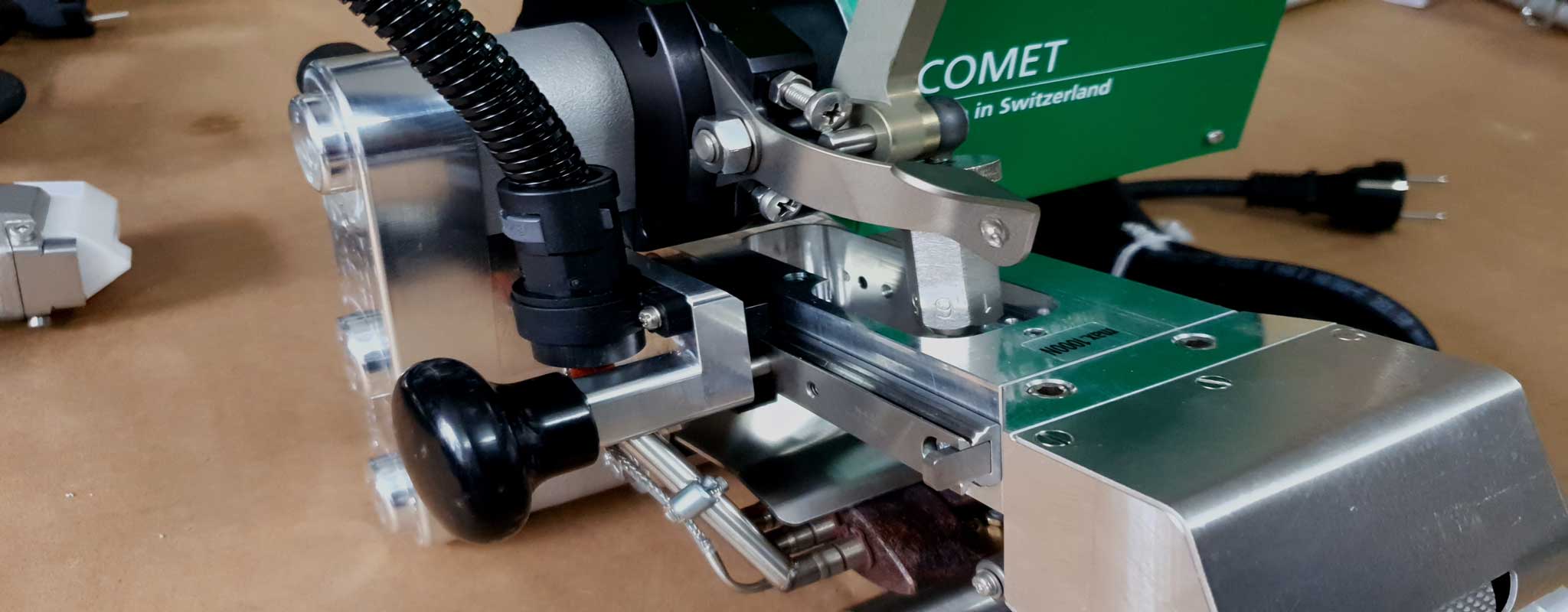 Cho thuê máy hàn bạt HDPE 1 Cho thuê máy hàn bạt HDPE